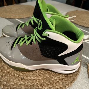 Men’s Jordans Size 12 Fly Wade Grey/Neon/Green